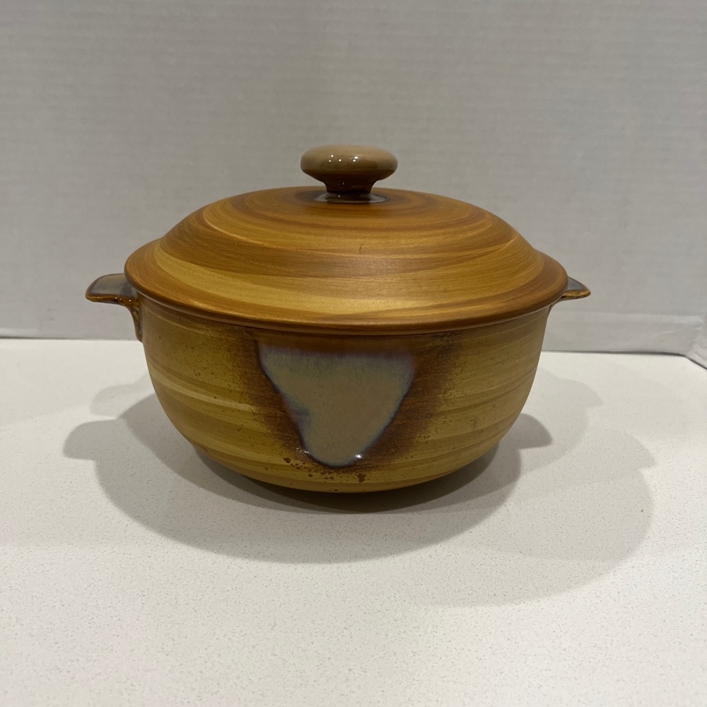 Sango Splash 2.5 Quart casserole dish with lid